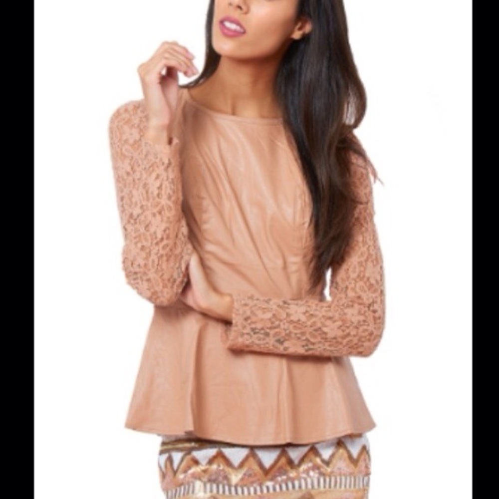 Double Zero Lace-Sleeve Peplum Top in Nude Pink